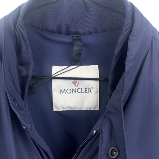 Moncler dzseki