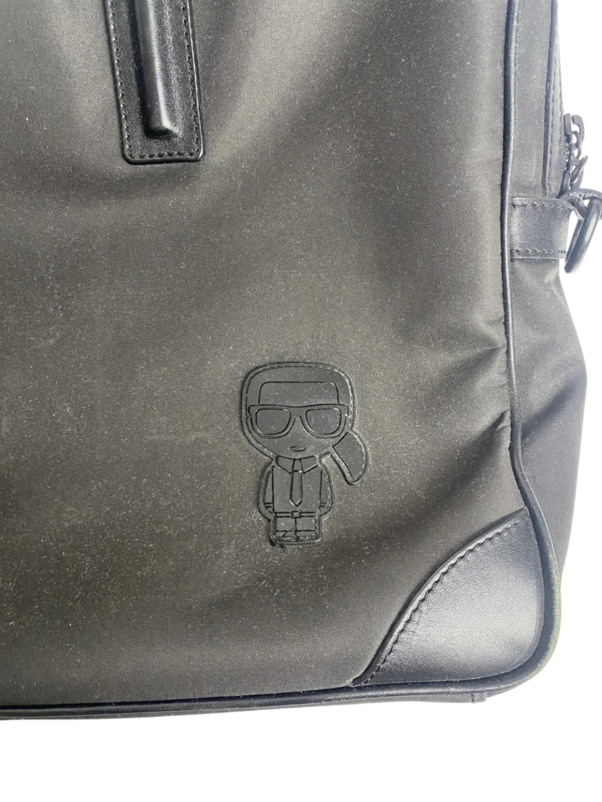 Karl Lagerfeld táska