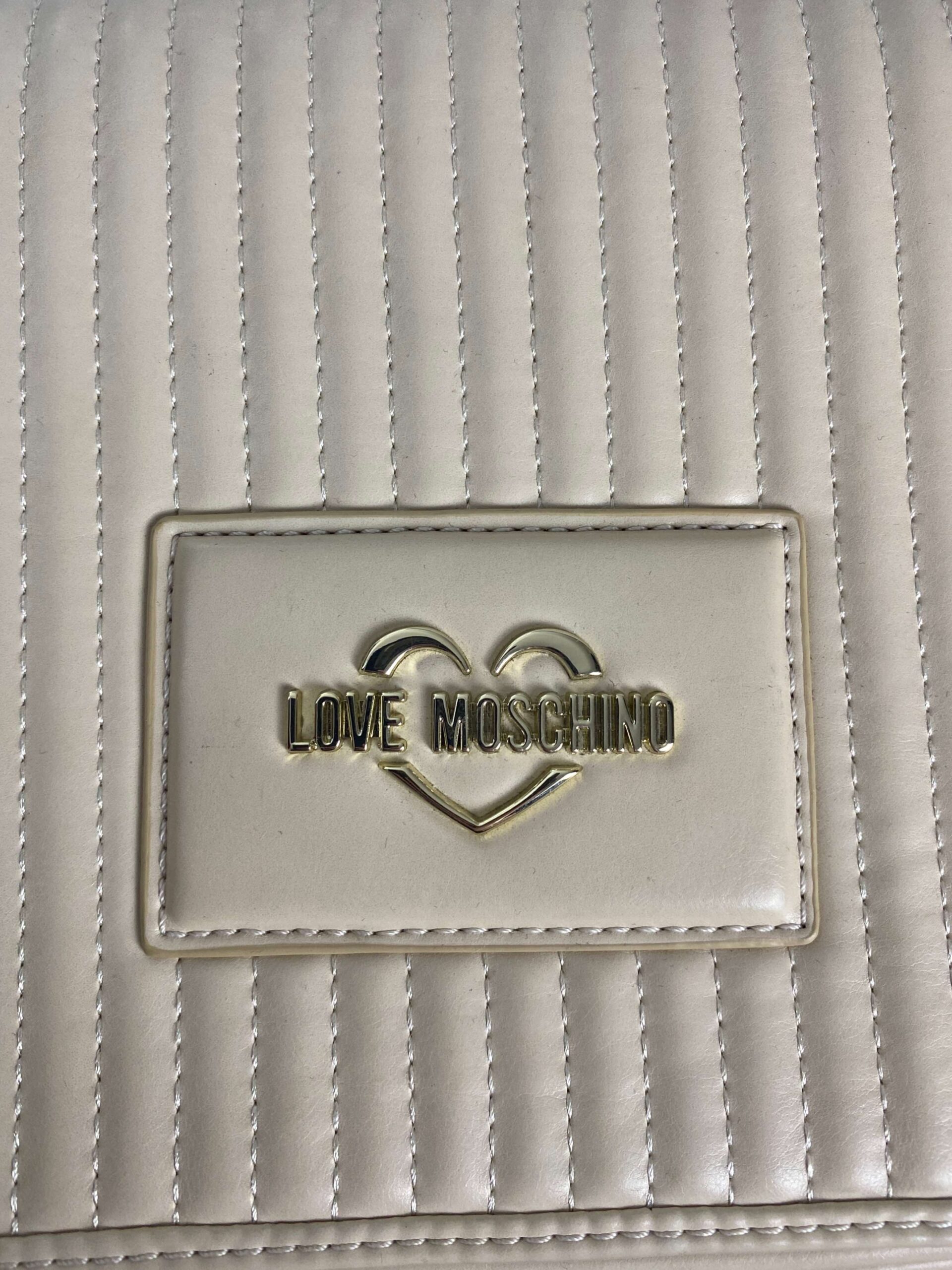 Moschino táska