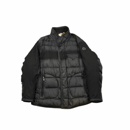 Moncler kabát